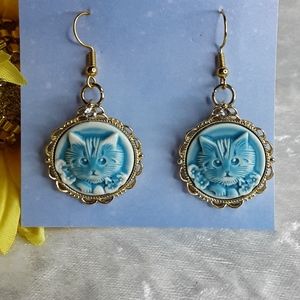 Hand Crafted Cameo Cat Earrings Victorian Style Pierced Earrings